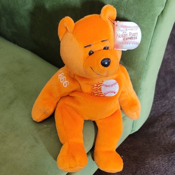 Nolan Ryan Beanie Baby Bear VERT RARE 1866 Ryan #34 #02333 Out of  10000 9" NWT - Picture 2 of 8